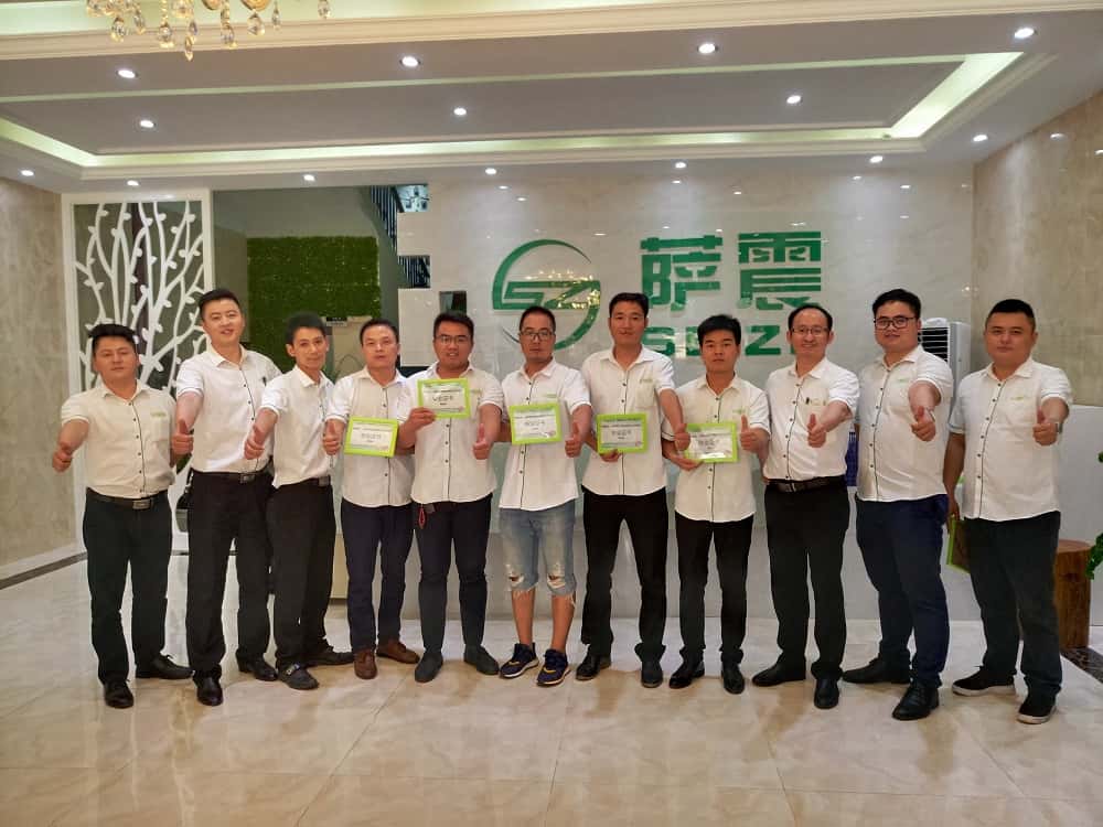 �_��Չ��C�Ͼ��k