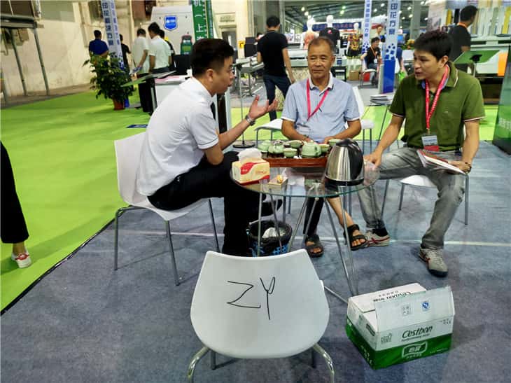 �_��Չ��C(j��)չ��(hu��)�ϵ�����͑�