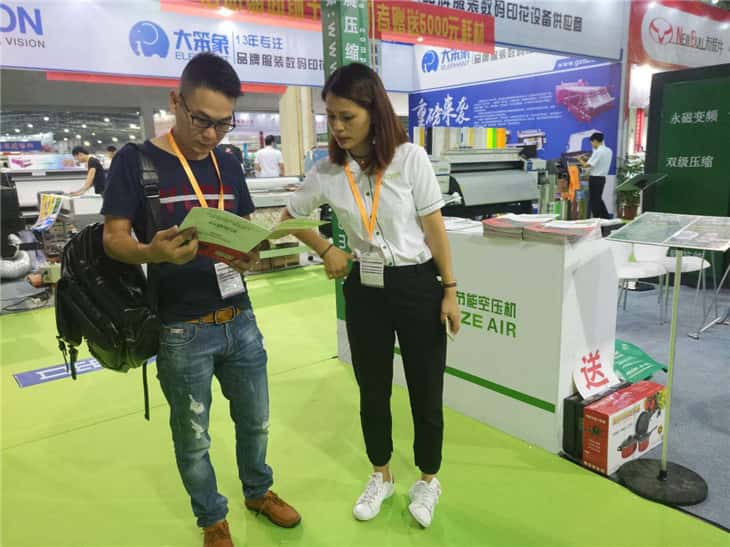 �_����Ů�N����չ���Ϟ酢�^���v�⹝�ܿՉ��C