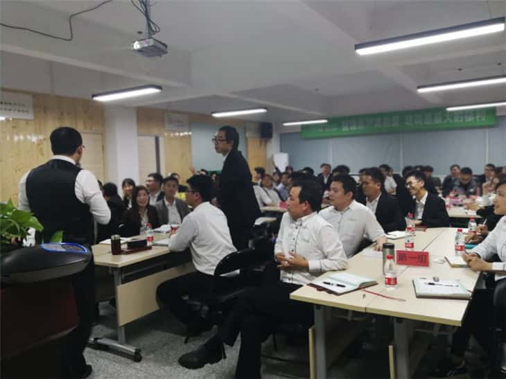 �_���N�۾�Ӣ�e�O�ش����}