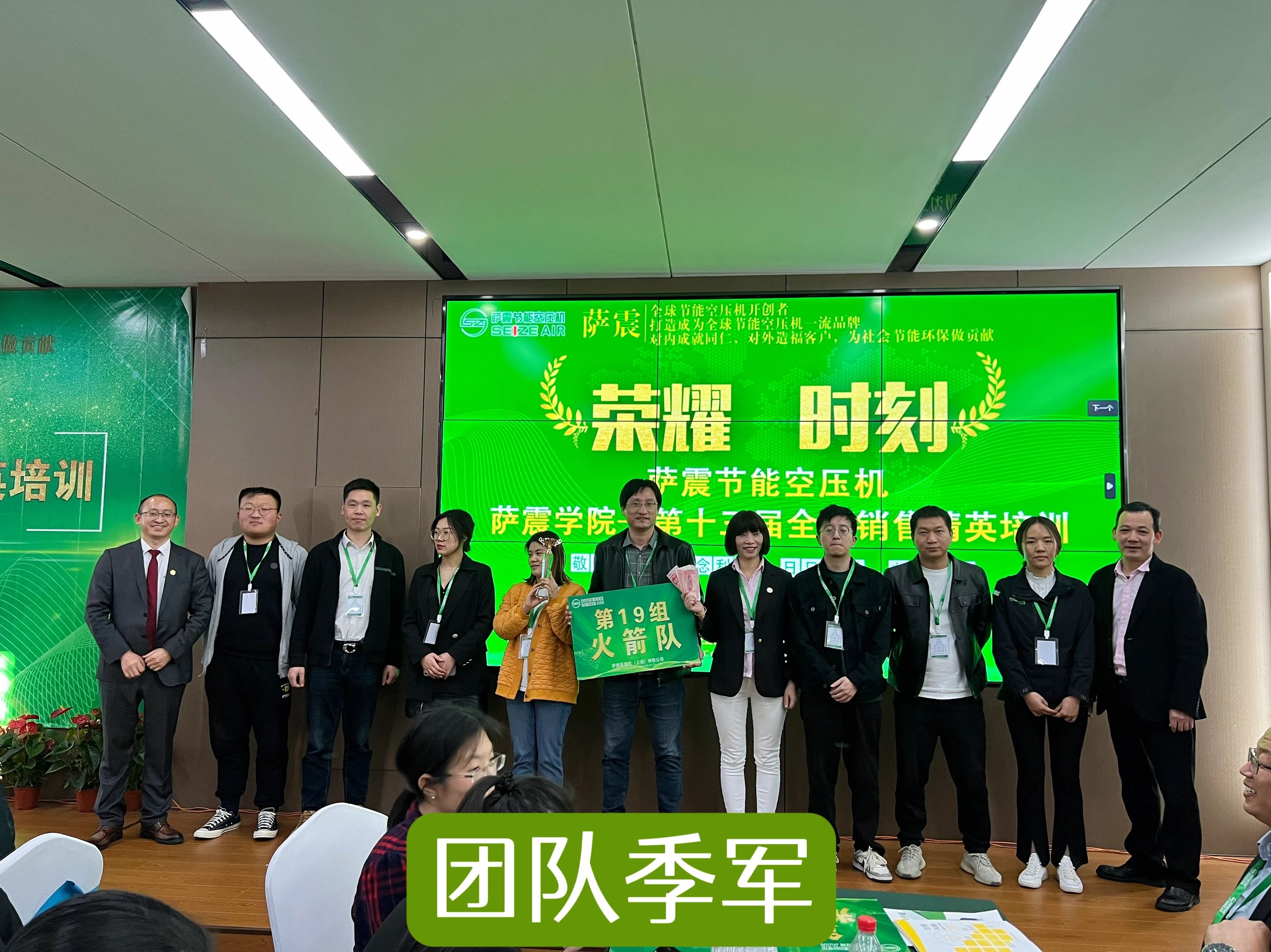 �_���W(xu��)Ժ��ʮ����ȫ���N�۾�Ӣ��Ӗ(x��n)�A�M�ɹ���