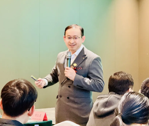 �_���ܿՉ��C